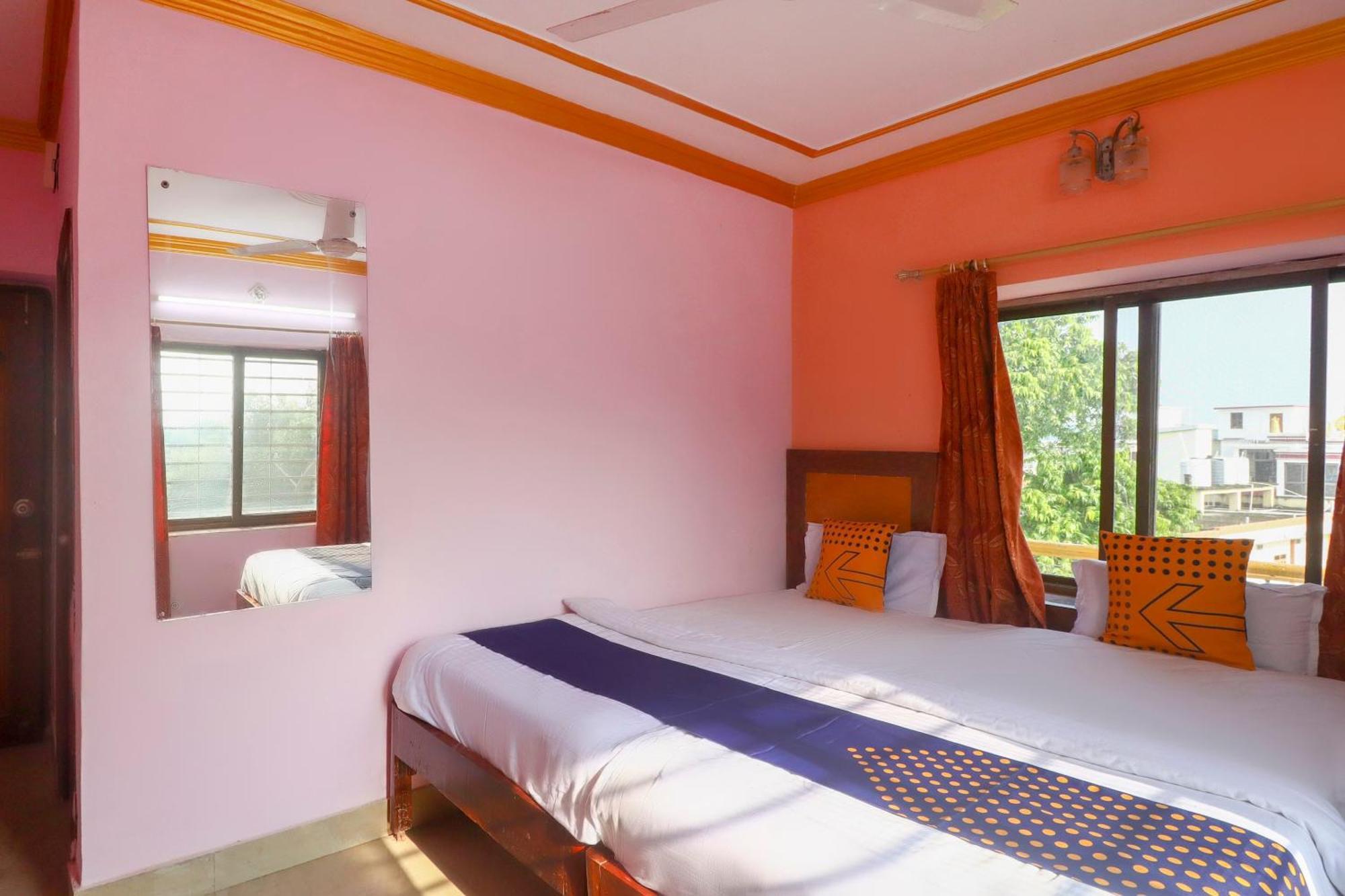 Spot On 75963 Hotel Prince Bodh Gaya Exterior photo