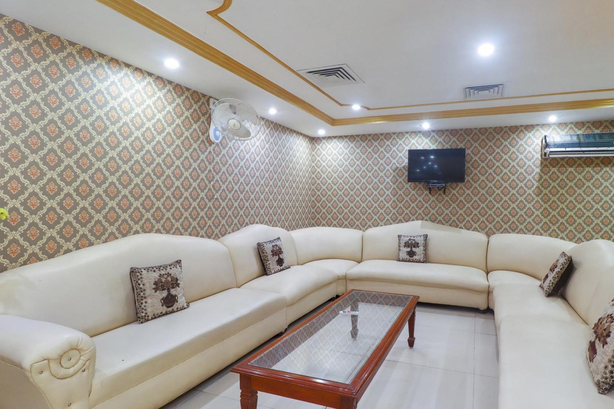 Spot On 75963 Hotel Prince Bodh Gaya Exterior photo